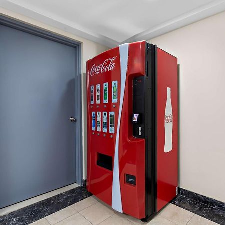 Surestay Plus By Best Western Windsor Buitenkant foto