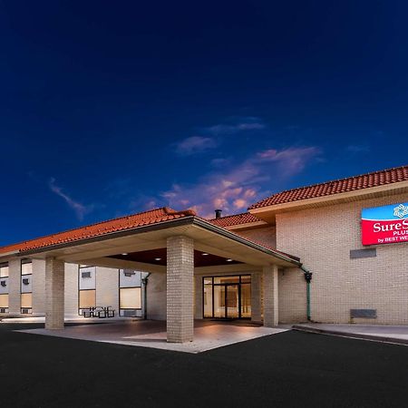 Surestay Plus By Best Western Windsor Buitenkant foto