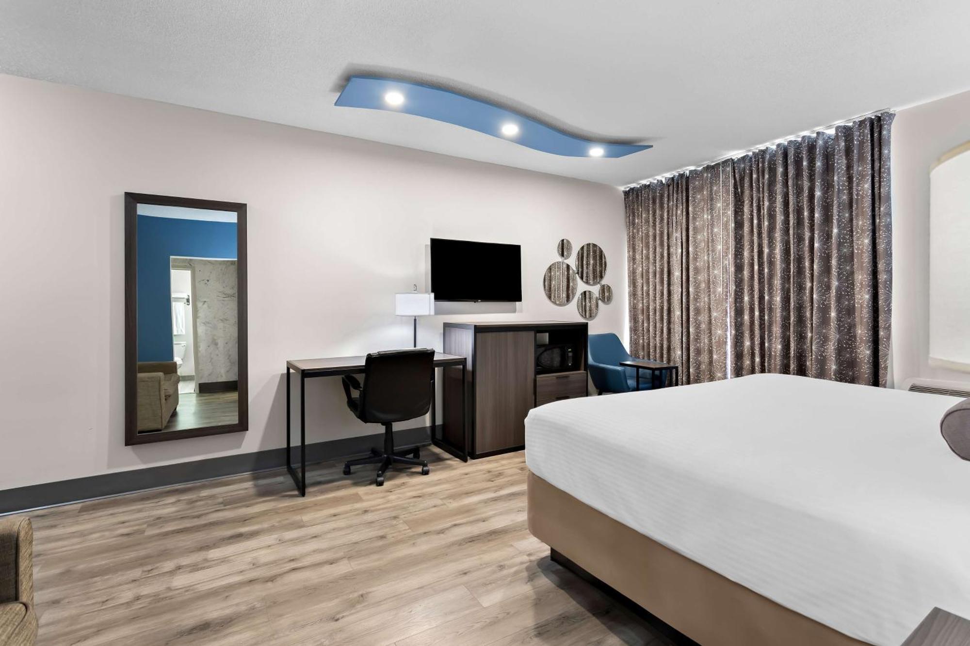 Surestay Plus By Best Western Windsor Buitenkant foto