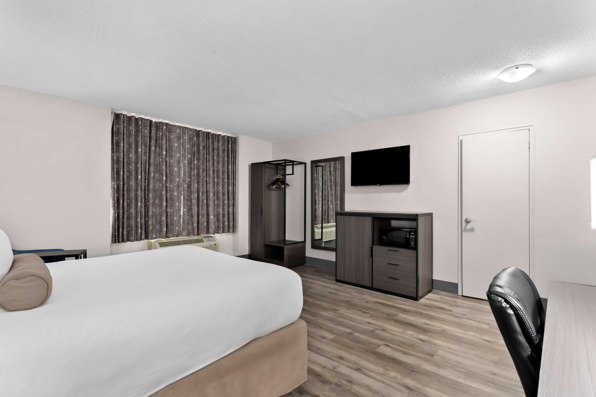 Surestay Plus By Best Western Windsor Buitenkant foto