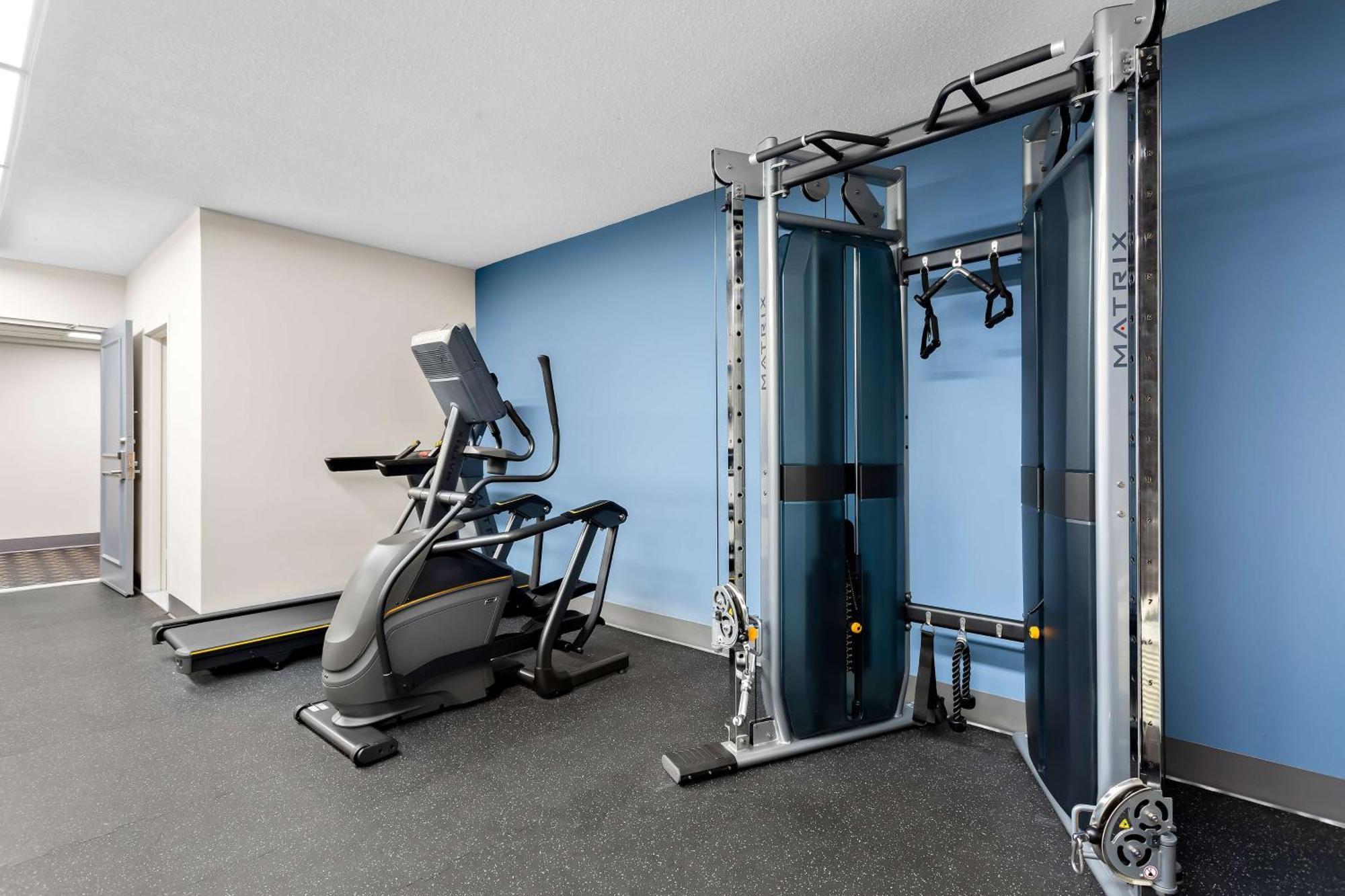 Surestay Plus By Best Western Windsor Buitenkant foto
